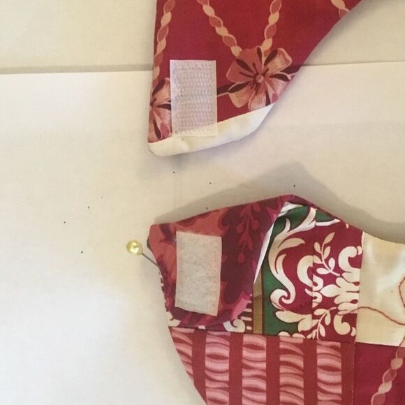 3/$25 or $12 ea.  NWT Handmade Quilted Reversible Baby Bib. - Picture 3 of 5